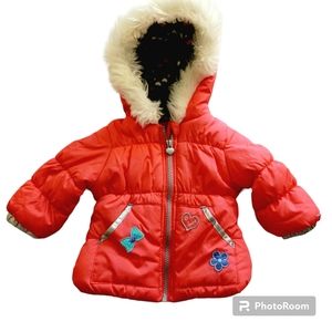 London Fog child's puffer coat size 12M zip front faux fur hood and flee…